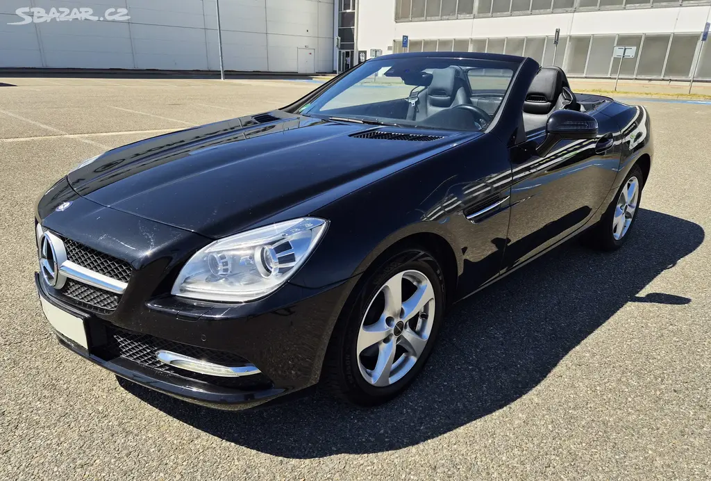 Mercedes-Benz SLK, 200 AUTOMAT BI-XENON VÝHŘEV