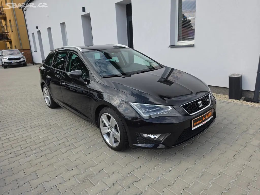 Leon 1,4 TSi 110KW FR + ST 93tkm KŮŽE NAVI ALU STK