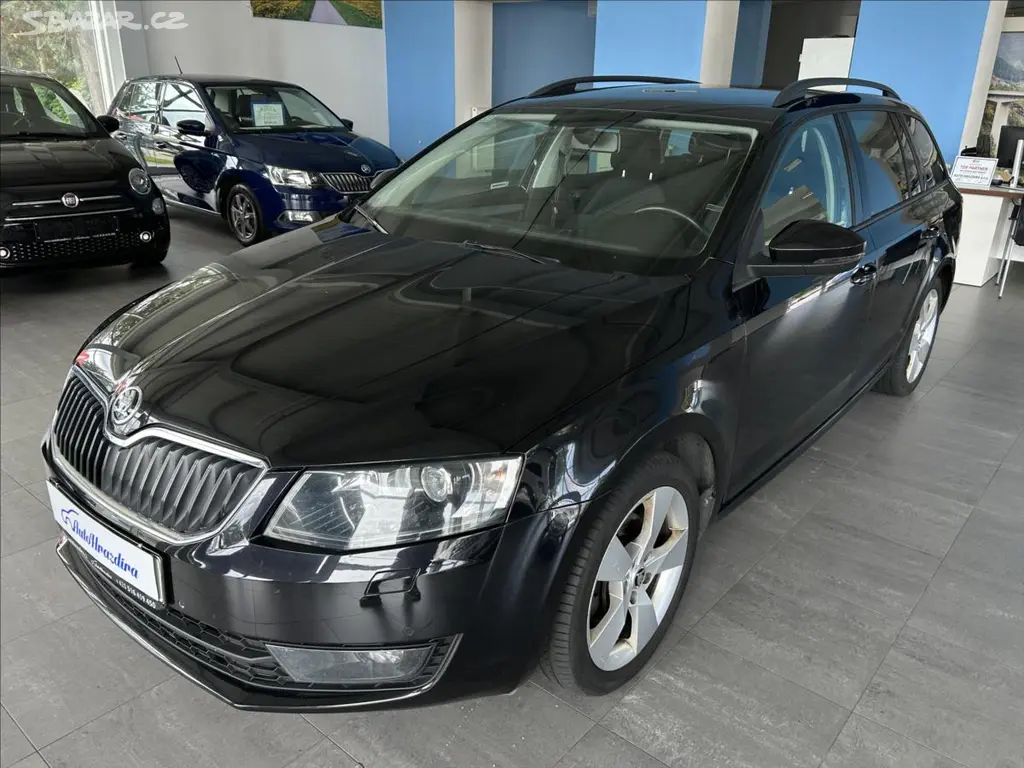 Škoda Octavia, 2,0 TDI 110kW,ELEGANCE,ČR - fotka 3
