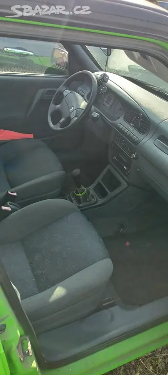 Škoda Felicia 1.6 kompletní, na díly-přestavbu - fotka 3