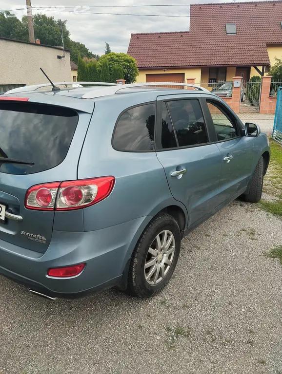 Prodám Hyundai Santa Fe 2,2 HDI - fotka 3