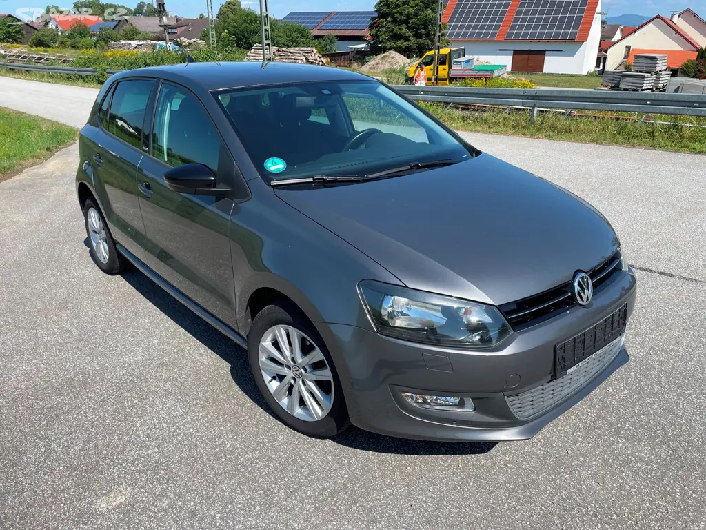 VW POLO 6R STYLE HIGHLINE 2012 1,4 63KW - fotka 5