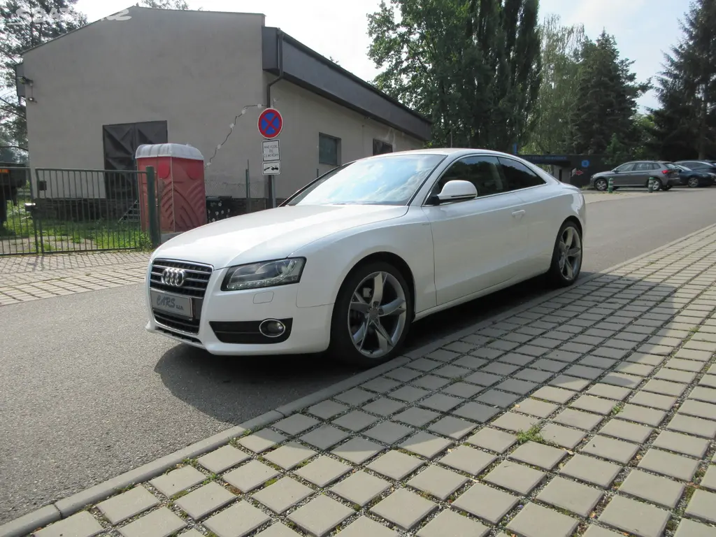 Audi A5 1.8TFSi 125Kw, Xenon, Nové v ČR
