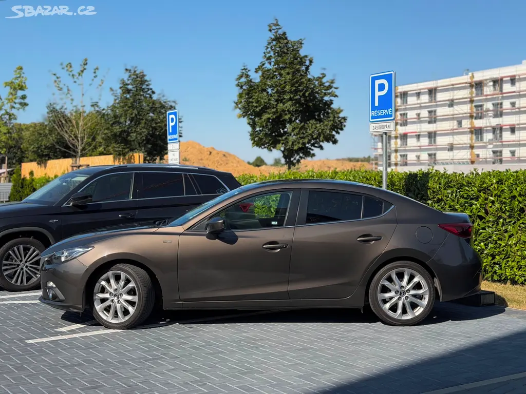 Mazda 3 sedan 2.0i 88 kW/automat/Revolution - fotka 2