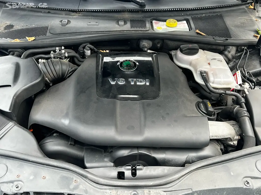 Škoda Superb 2.5 tdi 120 kW Automat r.2007 - fotka 4