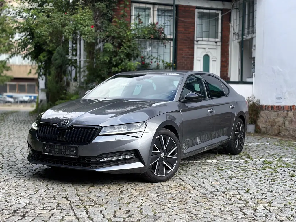 Škoda Superb, SPORTLINE 1.5 TSI 110kW DSG,ČR - fotka 4