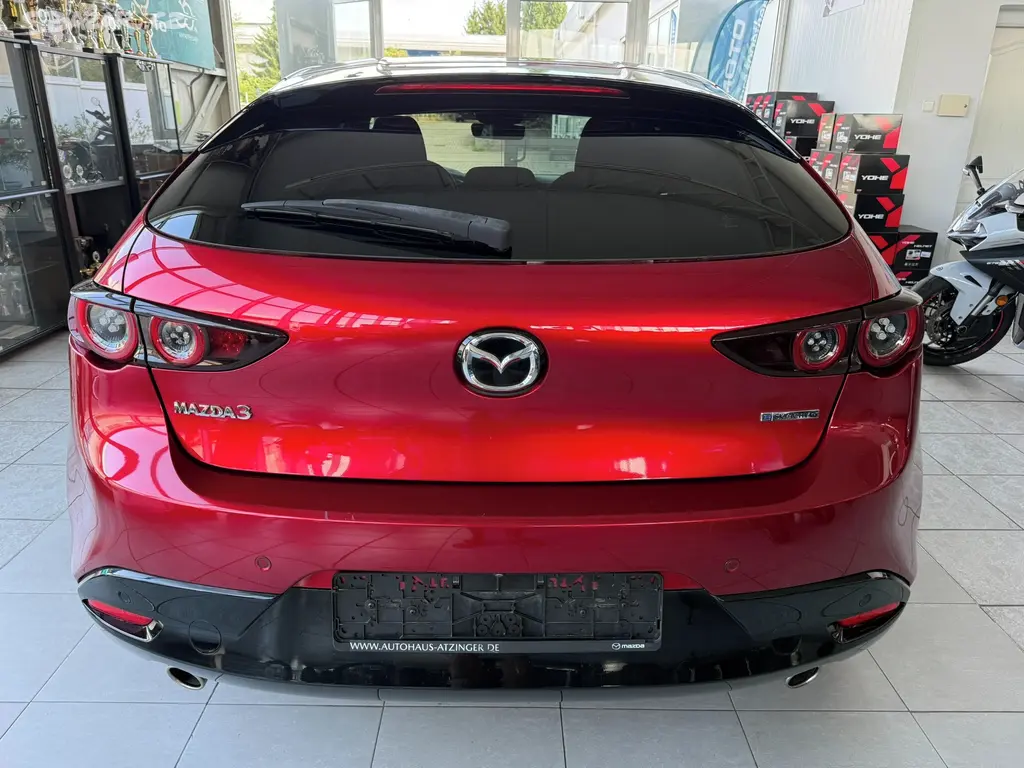 Mazda 3, SkyActiv-G 2.0 110kW 1.maj.DPH - fotka 6