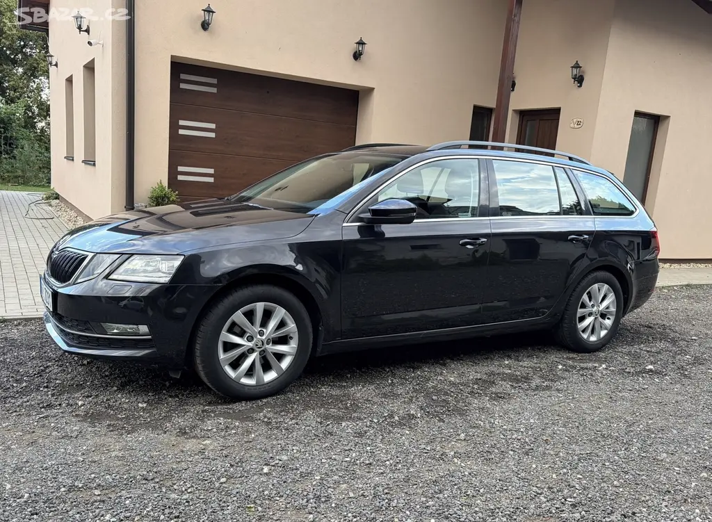 Škoda Octavia, 1.6 TDI STYLE. 85tis. km. ČR. - fotka 3