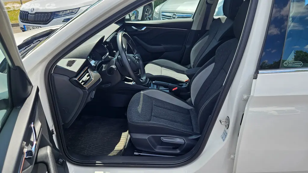 Škoda Kamiq 1,0 TSi DSG - fotka 5
