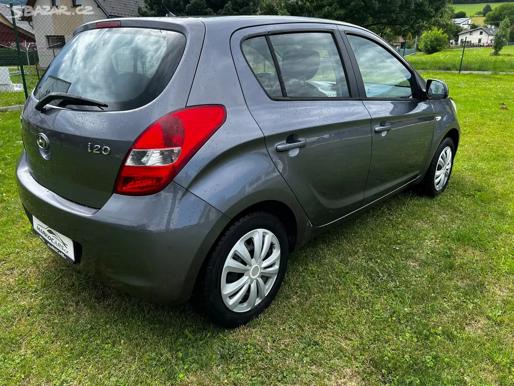 Hyundai i20 1.3i KLIMA , NÍZKÝ NÁJEZD STK:07/28 - fotka 5