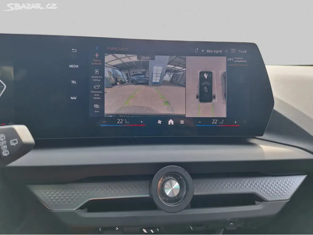 BMW Řada 1, 116 AT Driving Assistant Pro - fotka 4
