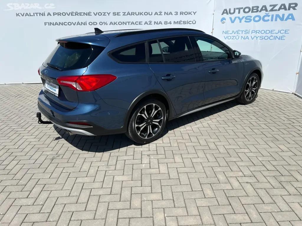 Ford Focus, Active X 1.5 88KW! Tažné! LED - fotka 4