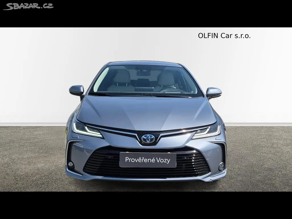 Toyota Corolla, Executive 1.8 Hybrid - fotka 4
