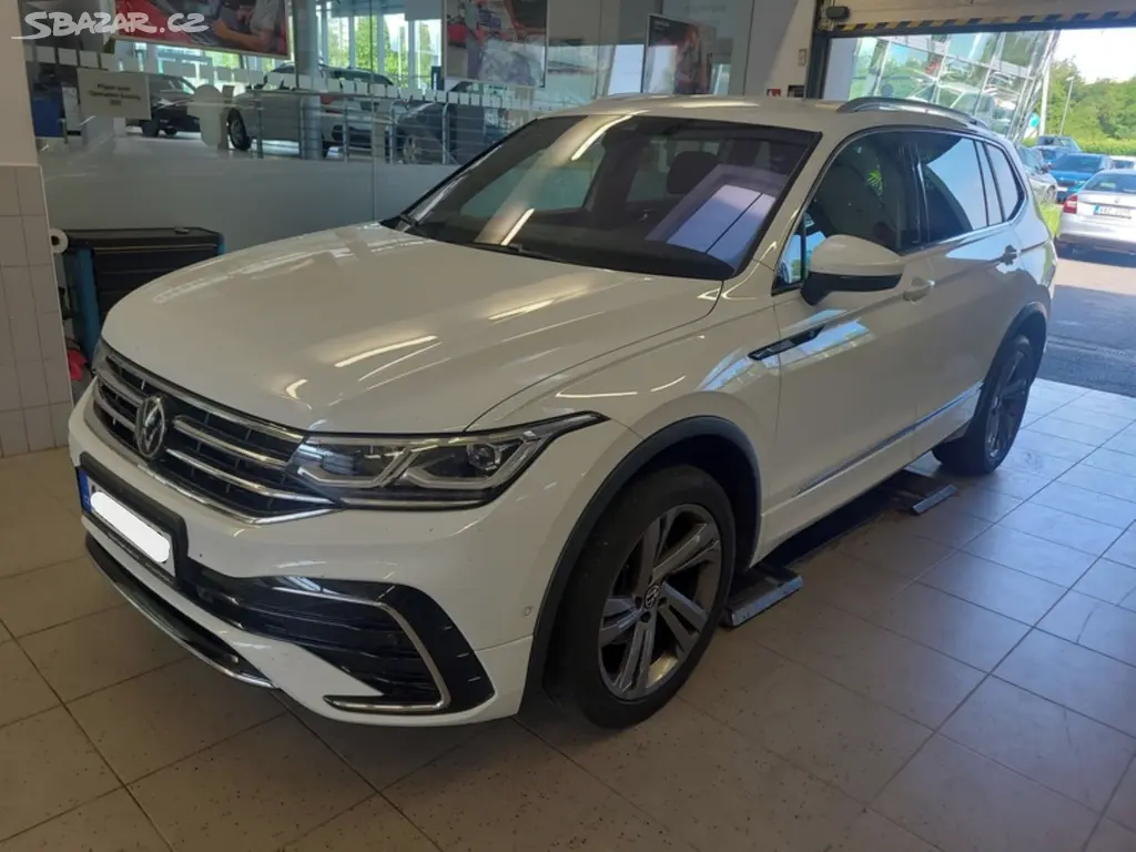 Volkswagen Tiguan Allspace 2.0 TDi 4x4 DSG R-Line - fotka 3