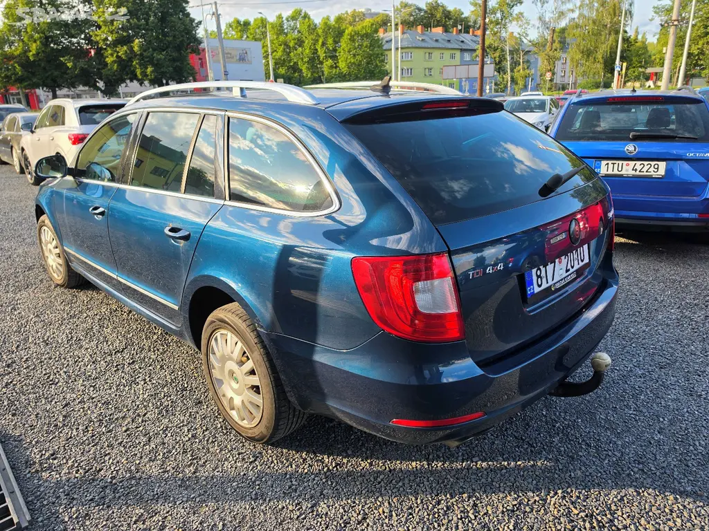 Škoda Superb2.0 TDI 4x4 Webasto TZ Kuže - fotka 2