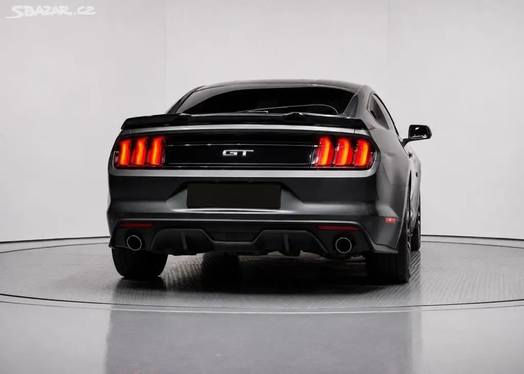 Ford Mustang GT 5.0 V8,310KW,AUT,DPH,EU, benzín - fotka 3