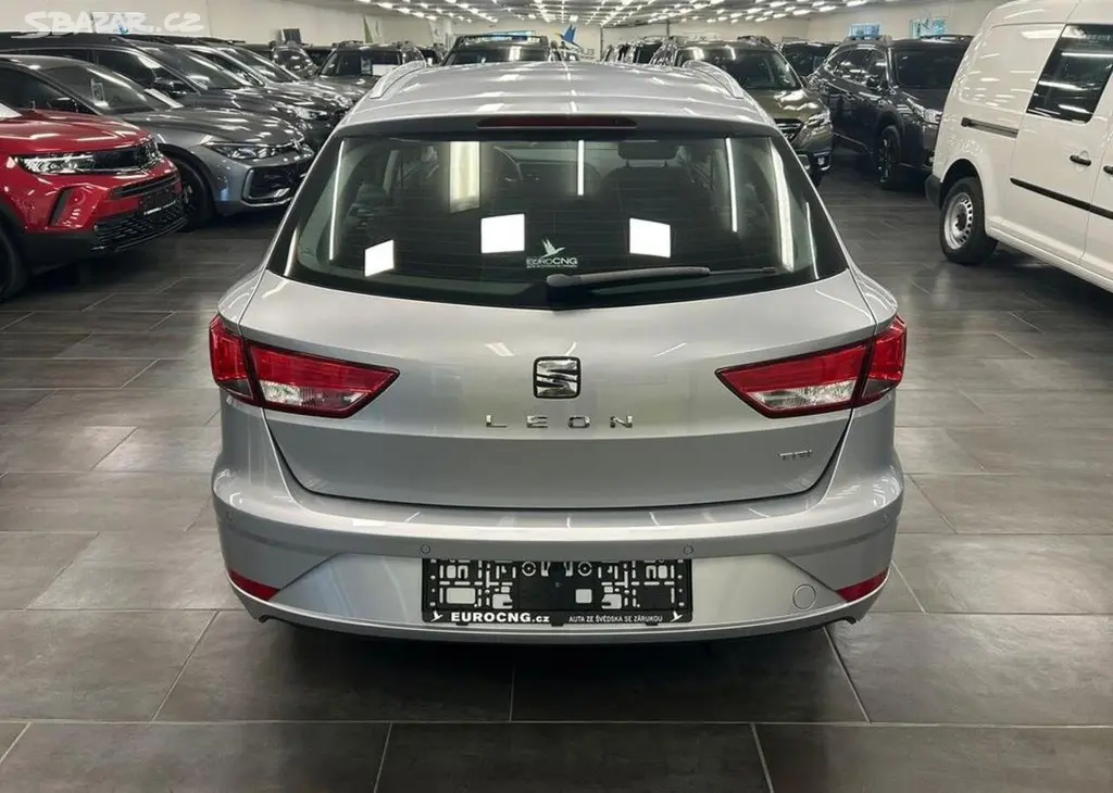 Seat Leon 1.5 TGI MAN 2020 záruka 1R - fotka 5