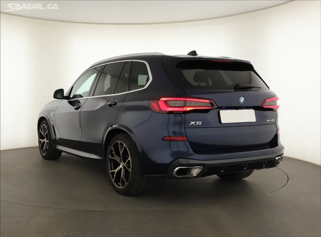 BMW X5, xDrive45e iPerf. - fotka 3