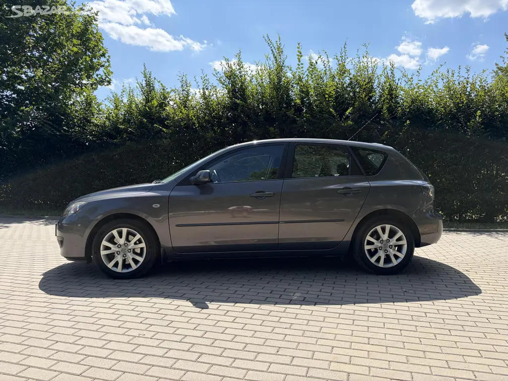 Mazda 3, 2.0 Sport Active - fotka 5