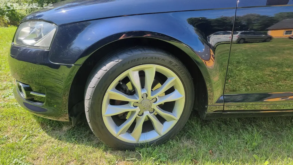 Audi A3 Cabrio 2.0 TDI 2011 - fotka 4