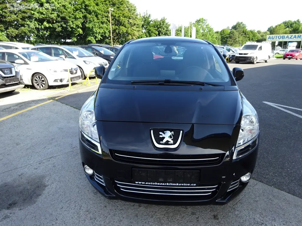PEUGEOT 5008 2,0 HDI, 7 MÍST, PANORAMA - fotka 2