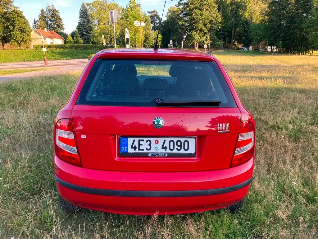Škoda Fabia 1.2 HTP 40Kw - fotka 3
