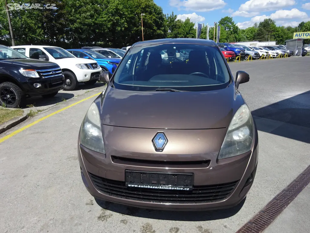 RENAULT SCÉNIC 1,5 DCI - fotka 2