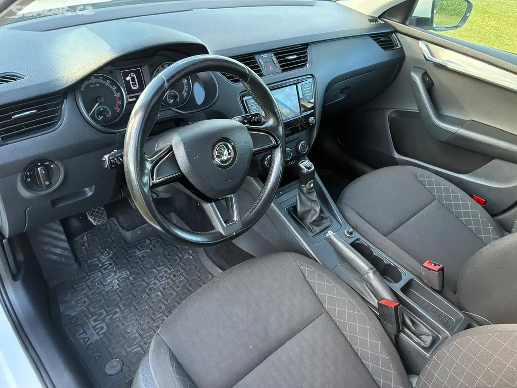 Škoda Octavia, 1,6TDI 85kW - fotka 4