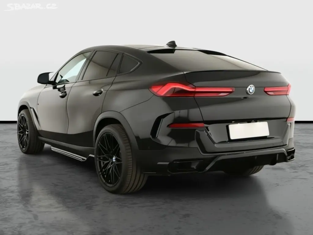 BMW X6, xDrive40d, M Sport Edition - fotka 3