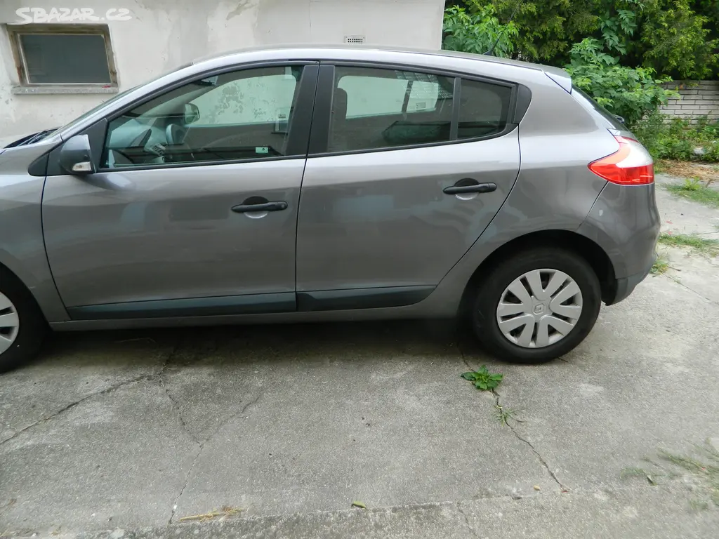 Renault Megane 3 - fotka 3