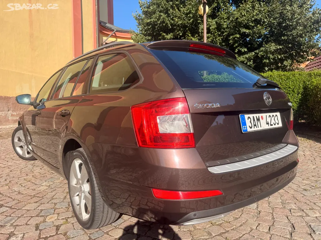SKODA OCTAVIA III 2.0TDI 110KW DSG, ČR, SERVISKA. - fotka 2