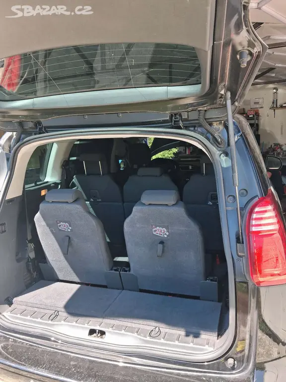 Peugeot 5008 - fotka 3