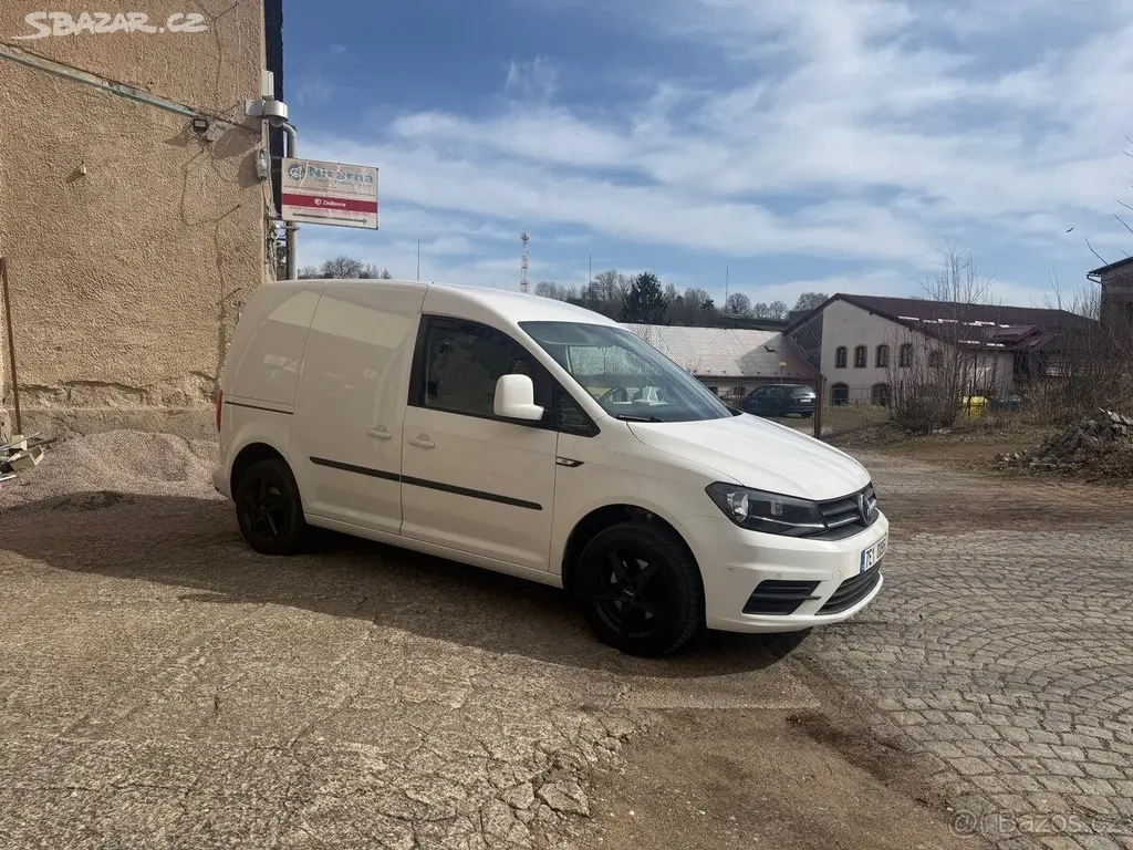 Volkswagen Caddy 2,0 TDI DSG 2015 - fotka 2