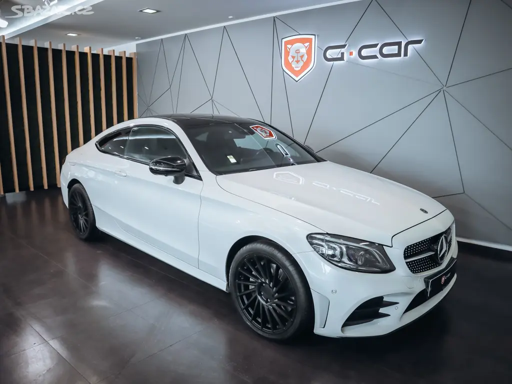 Mercedes-Benz Třídy C, C 300d coupe 4MATIC AMG - fotka 5