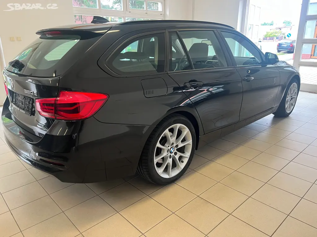 BMW 320d xDrive Lci 140kw aut. - fotka 5
