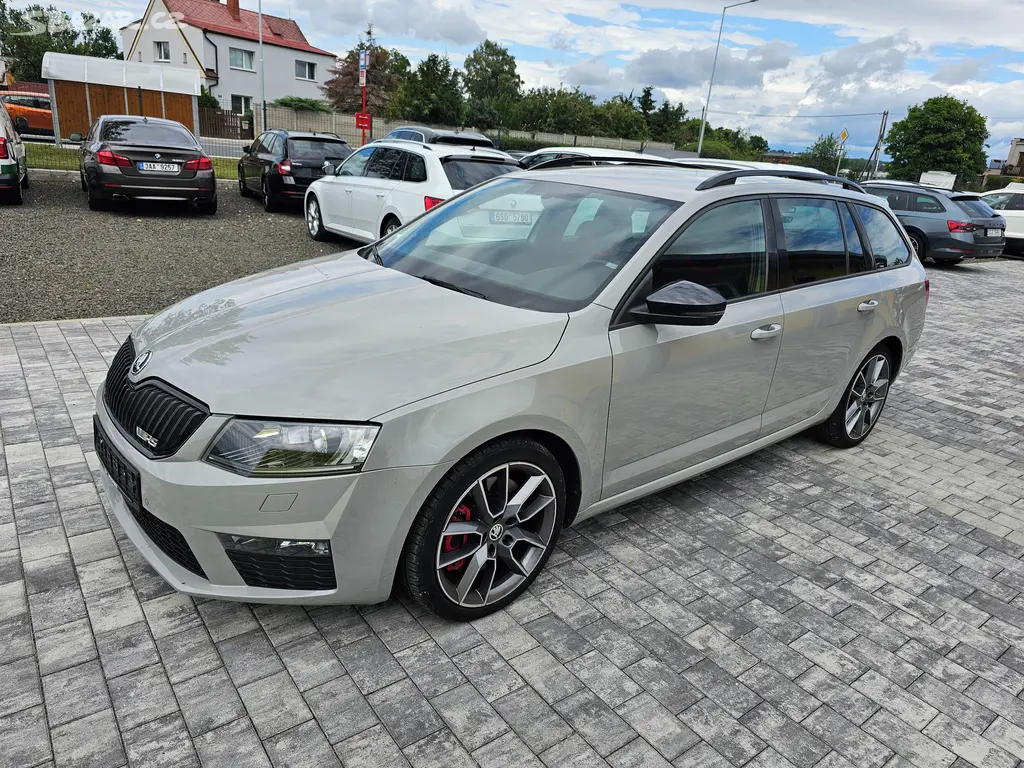 Škoda Octavia, RS 2.0 TSI 162kw,2016, Nehavar