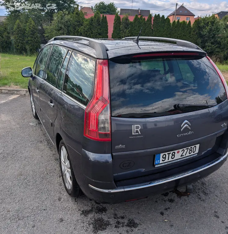 Citroën C4 Grand Picasso Exclusive 2.00 HDI 120kw - fotka 3
