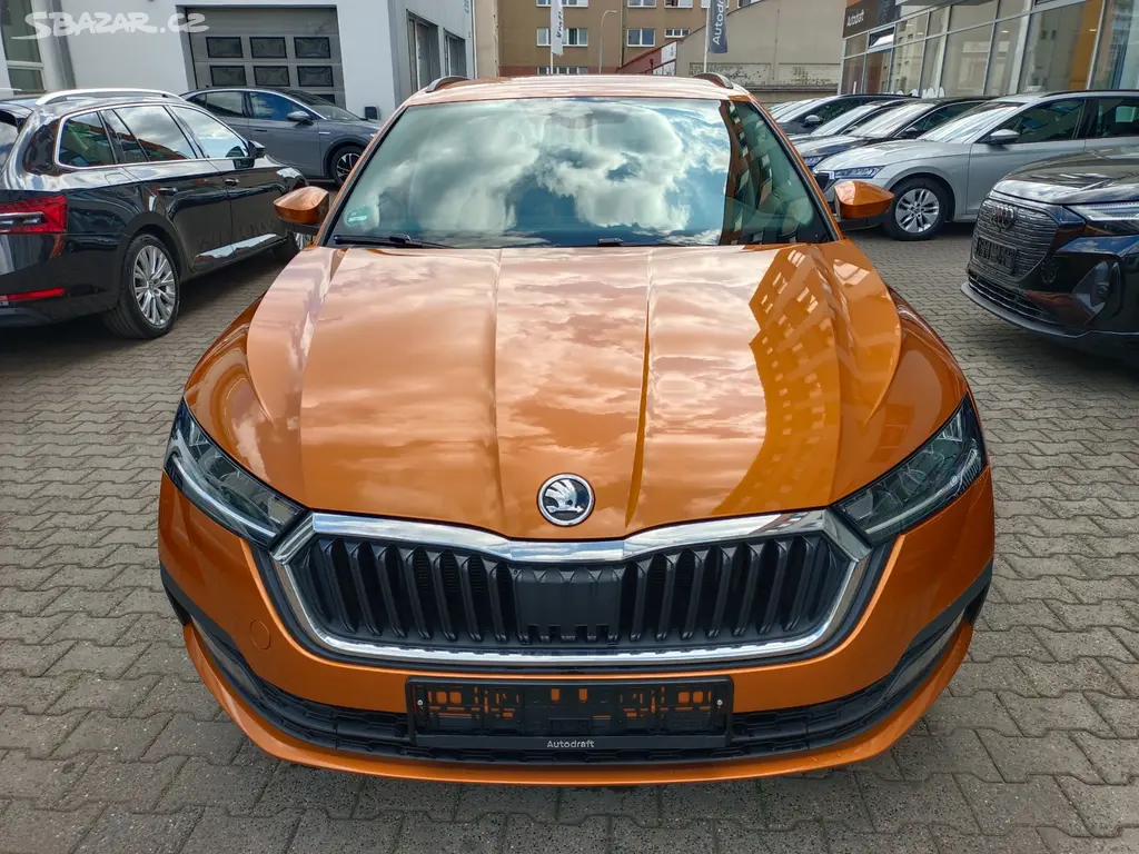 Škoda Octavia 4 Combi 2.0 TDI 110kW DSG Webasto - fotka 2