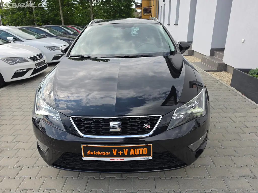 Leon 1,4 TSi 110KW FR + ST 93tkm KŮŽE NAVI ALU STK - fotka 2
