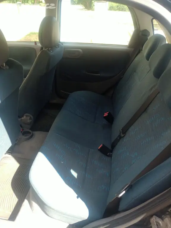 Osobní automobil OPEL CORSA 1.2 16V - fotka 6