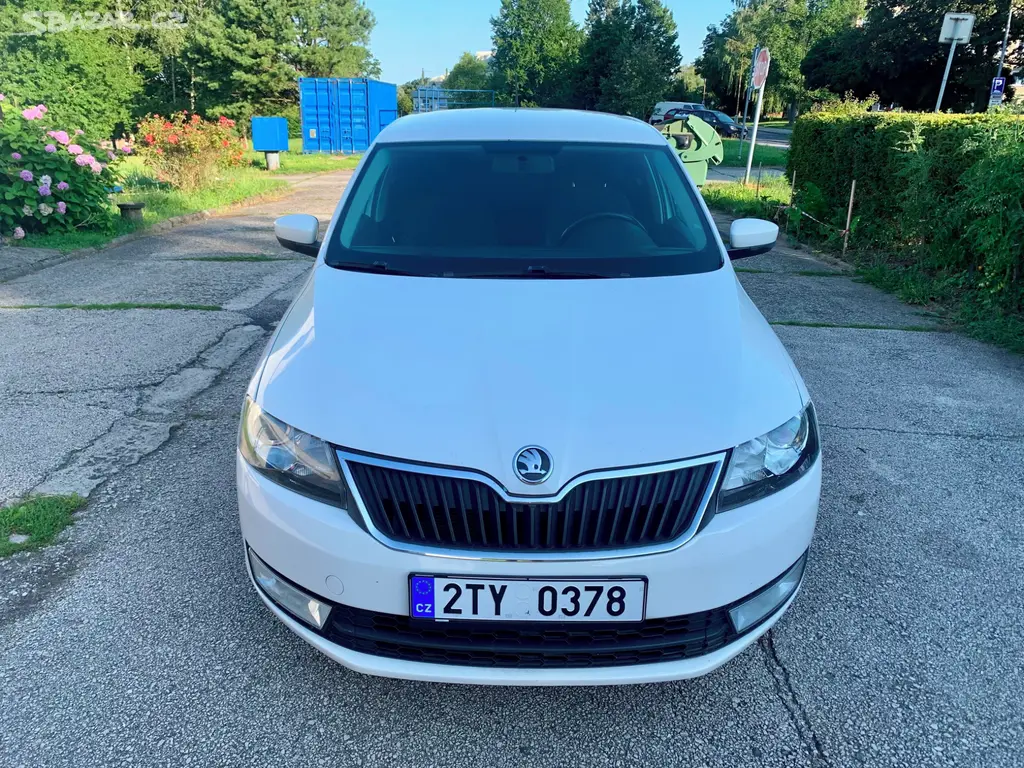škoda rapid spaceback 1.6 tdi 2015 168tkm - fotka 2