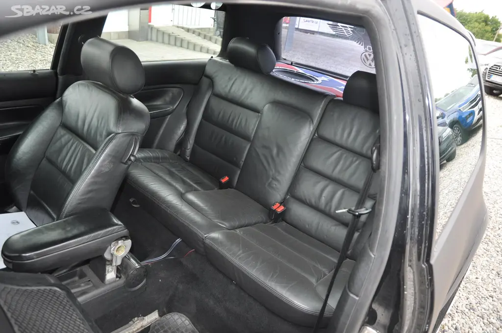 Volkswagen Golf, IV 1.9TDi 66kW 3dv. - fotka 6