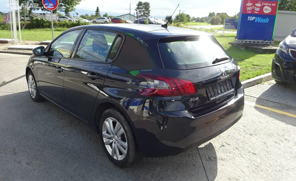 PEUGEOT 308 1,6 HDI - fotka 5