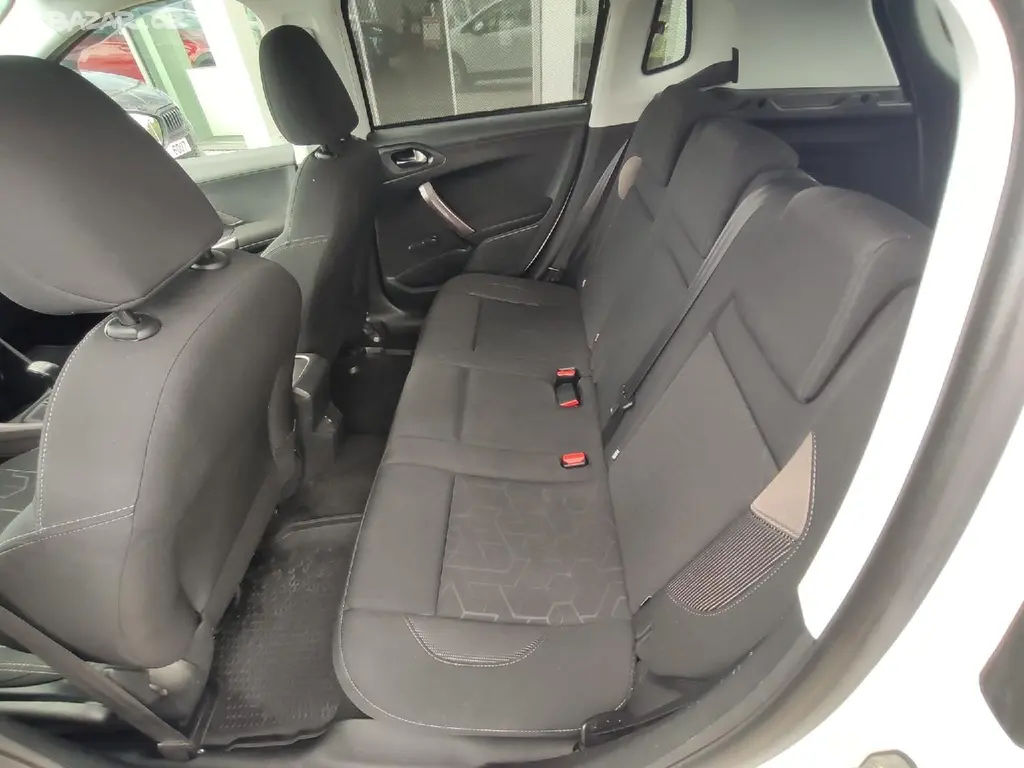 Peugeot 2008, Active 1.6 HDI 100k MAN5 - fotka 5
