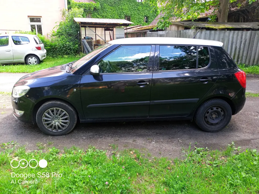 Škoda fabia 2 - fotka 6