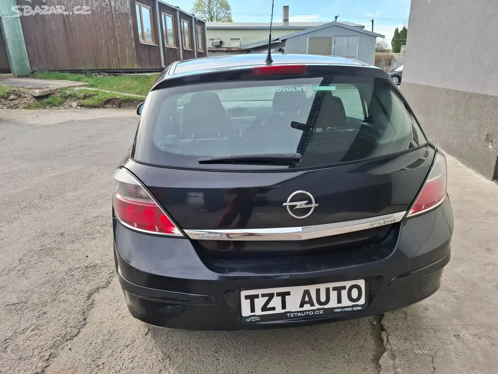 Astra 1.7CTDi 81KW r.11, VELMI SOLIDNÍ, SERVISKA - fotka 4