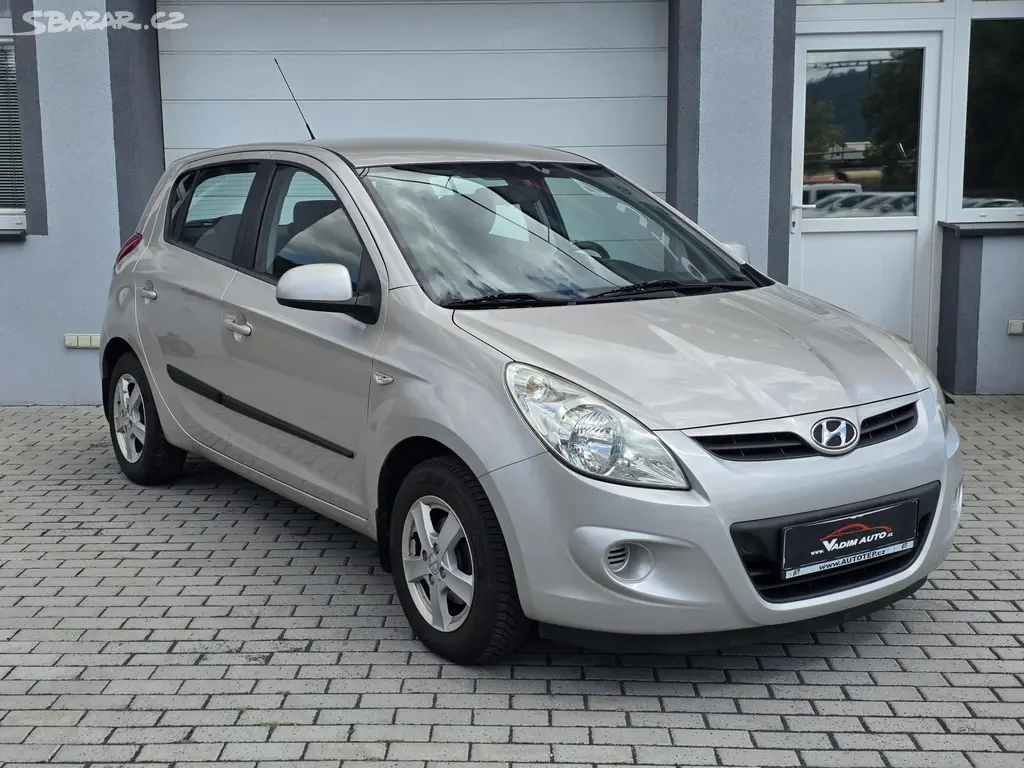 Hyundai i20, 1.2i 57kW P.SENZORY ČR NOVÉ