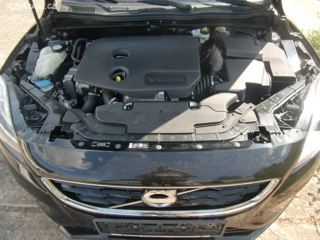 VOLVO V40 1,6D2 Basis - fotka 6