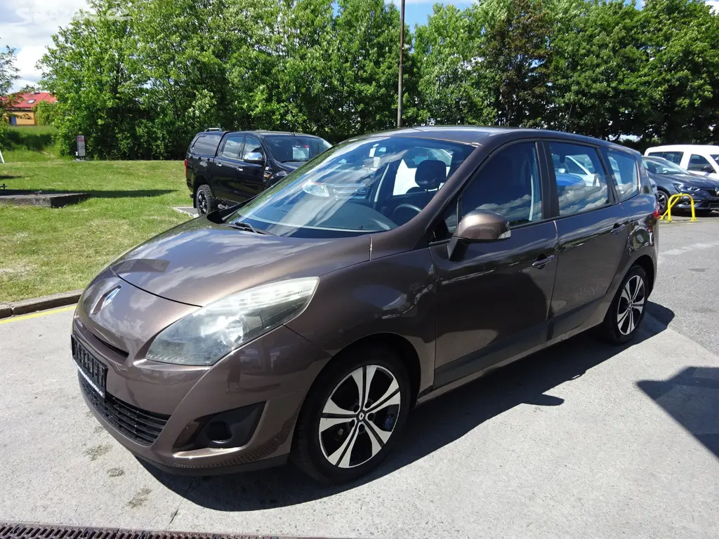 RENAULT SCÉNIC 1,5 DCI