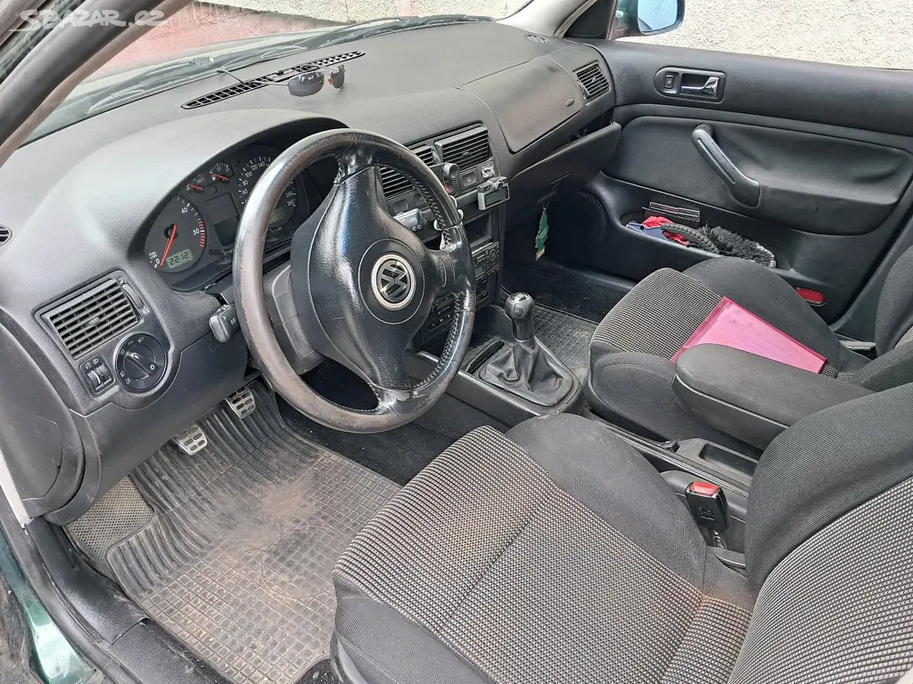 Volkswagen Golf IV 1.9 tdi 96kw - fotka 3